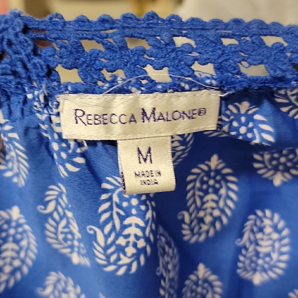 𝅺REBECCA Malone Medium V-Neck Patterned Top - Picture 4 of 8